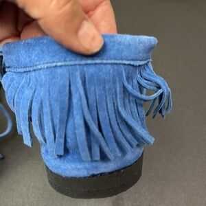 Woman’s blue Suade fringe flip flops with ankle ties size 36